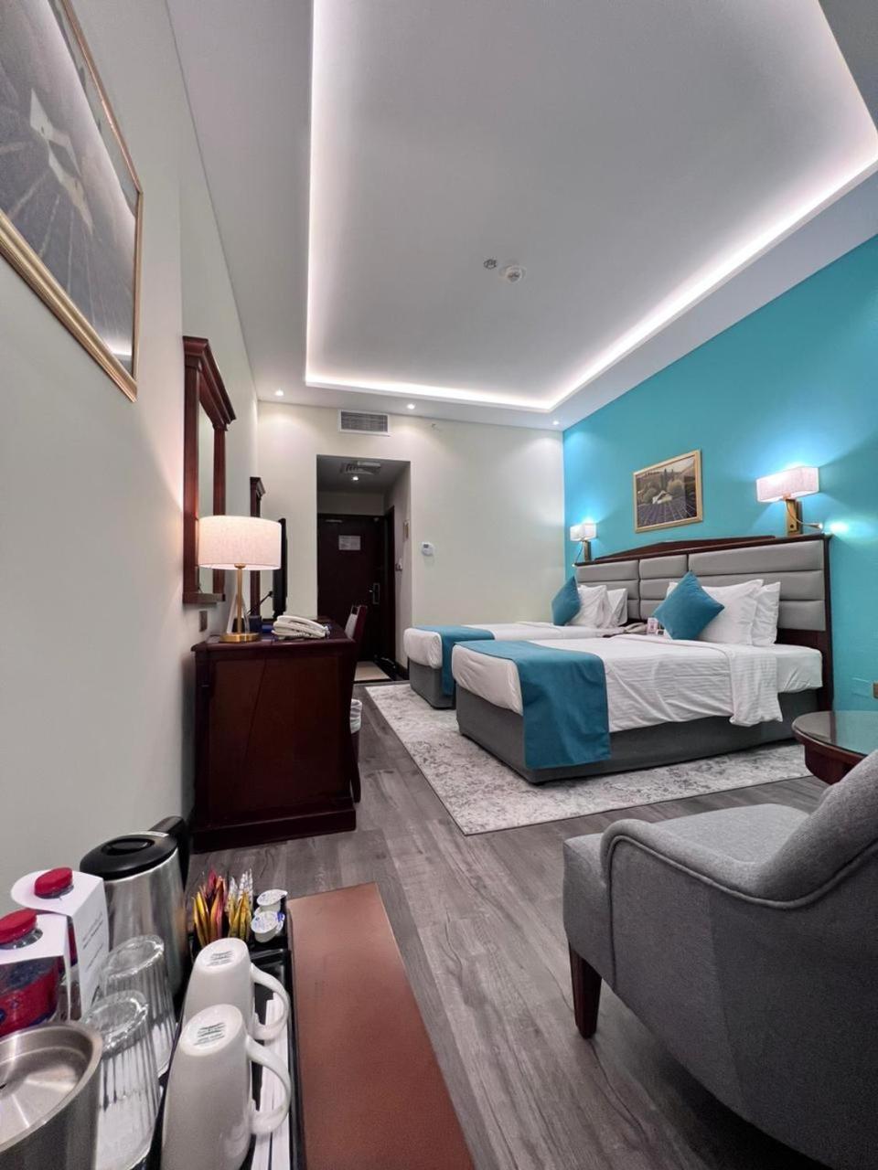 Howard Johnson Bur Hotel Dubaï