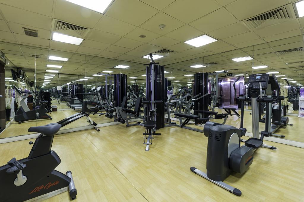 Howard Johnson Bur Отель